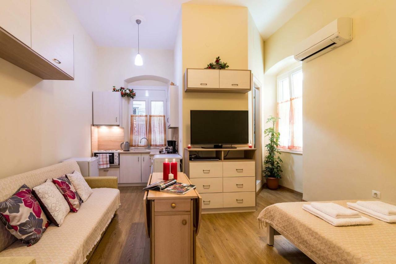 Kantouni Bizi Studio Corfu  Eksteriør billede